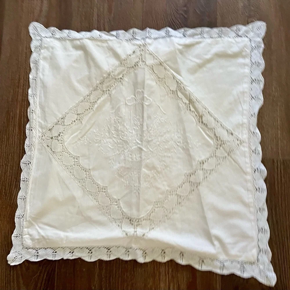 White Lace Trimmed Decorative Pillow Cover 24/25 Inches